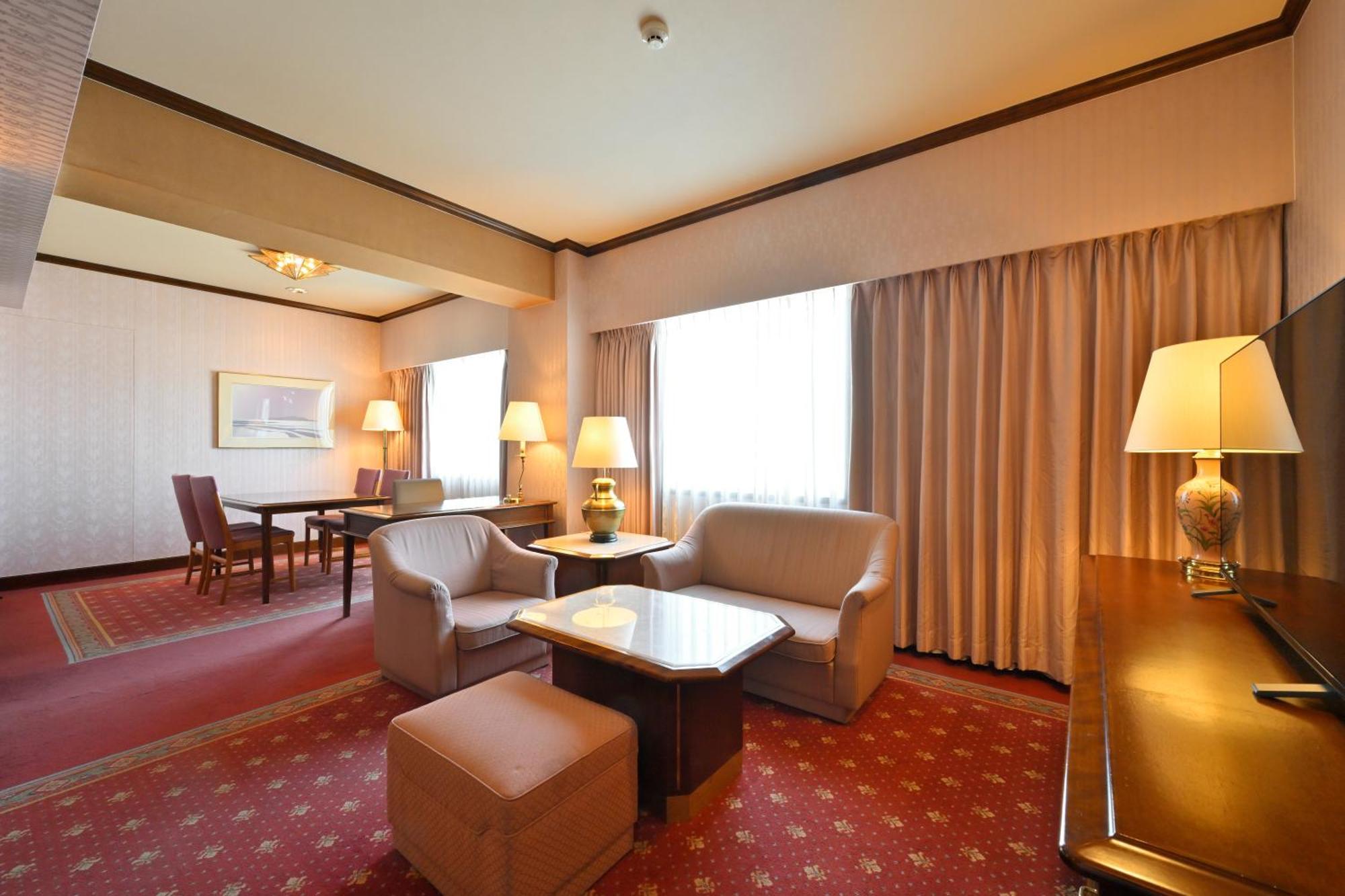 Takamatsu Kokusai Hotel Exterior photo